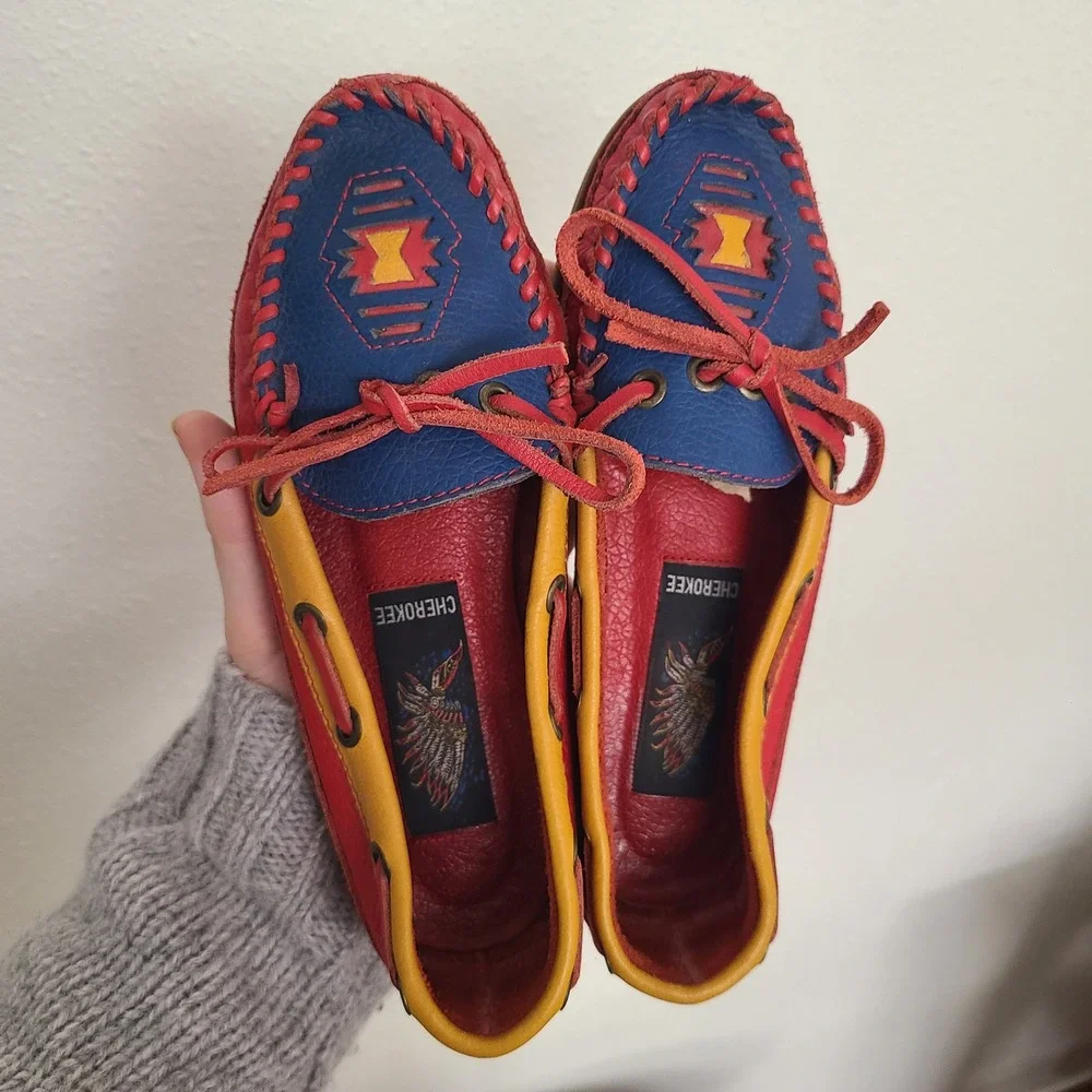 Cherokee US 6 Leather Moccasins Loafers Slippers Boho Festival Red‎ Blue Yellow - Picture 11 of 11